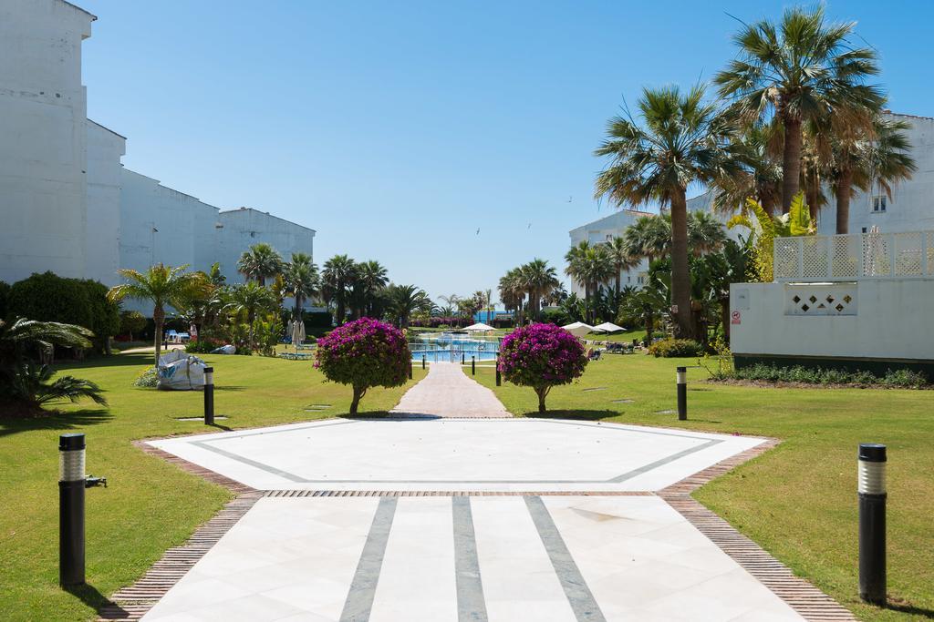 Puerto Banus Quiet Resort Marbella Exterior foto